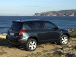 Toyota RAV4 2006 года